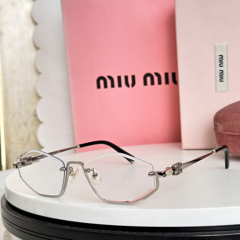 MIUMIU Sunglasses(AAAA)-366
