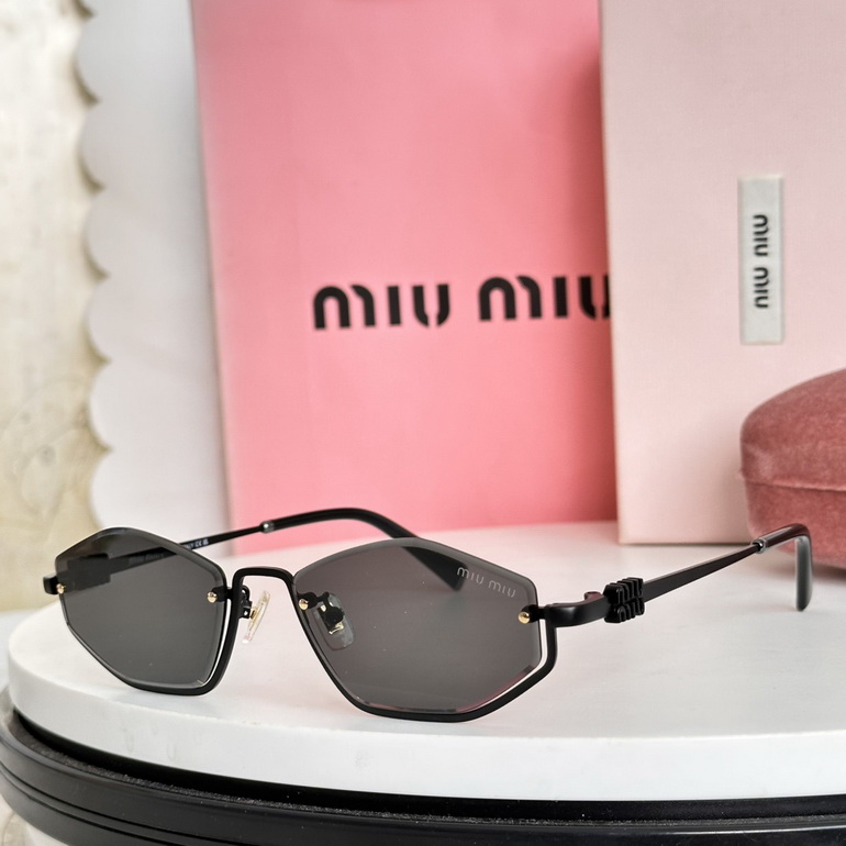 MIUMIU Sunglasses(AAAA)-362