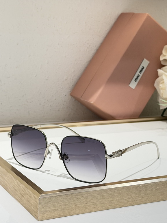 MIUMIU Sunglasses(AAAA)-336