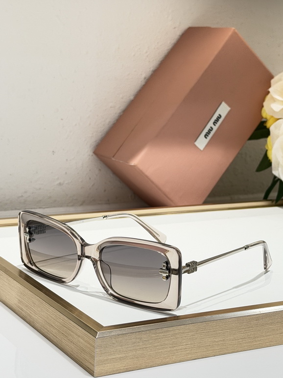 MIUMIU Sunglasses(AAAA)-327