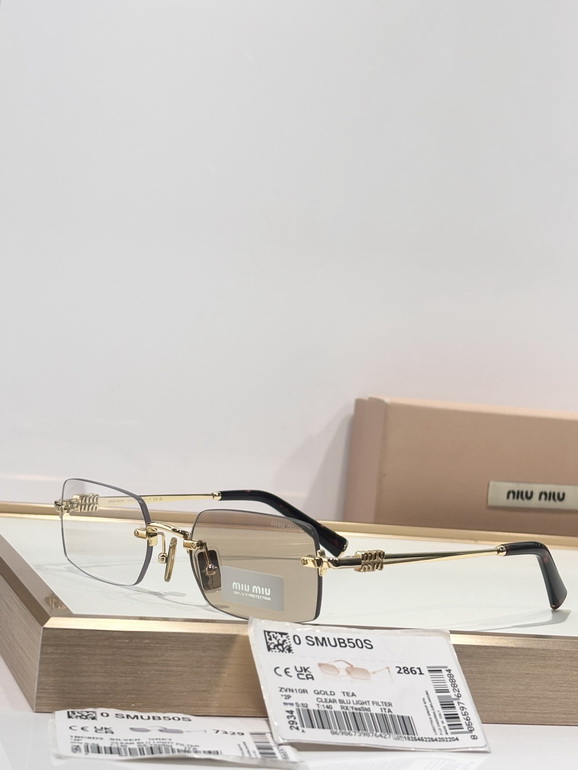 MIUMIU Sunglasses(AAAA)-313