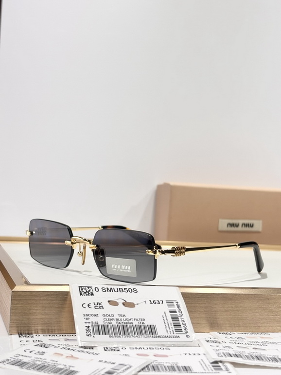 MIUMIU Sunglasses(AAAA)-308