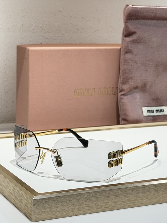 MIUMIU Sunglasses(AAAA)-265
