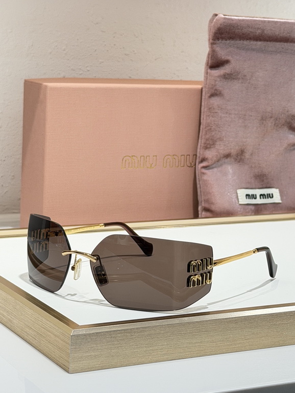 MIUMIU Sunglasses(AAAA)-261