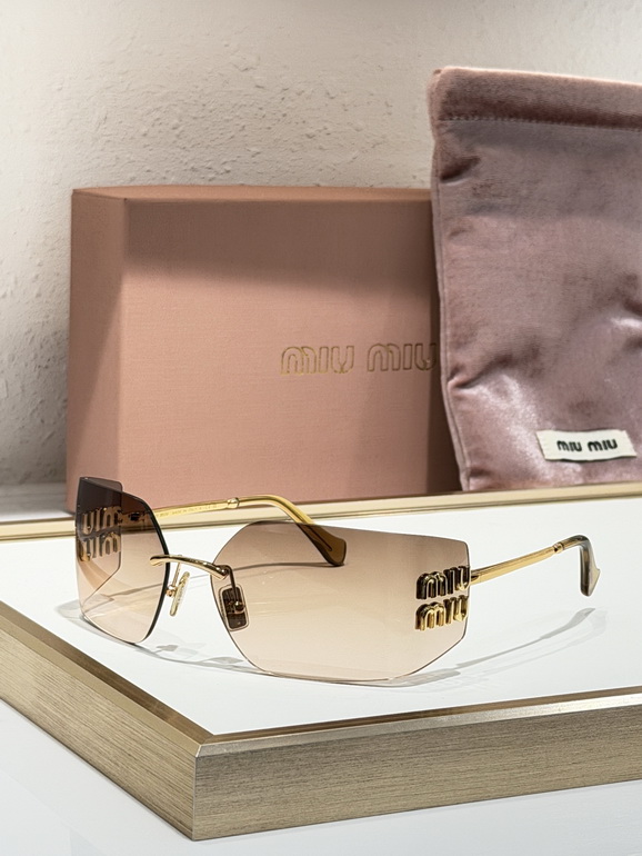 MIUMIU Sunglasses(AAAA)-258