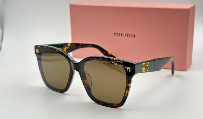 MIUMIU Sunglasses(AAAA)-164