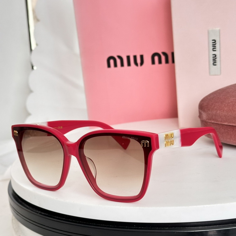 MIUMIU Sunglasses(AAAA)-146