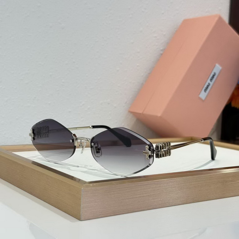 MIUMIU Sunglasses(AAAA)-047