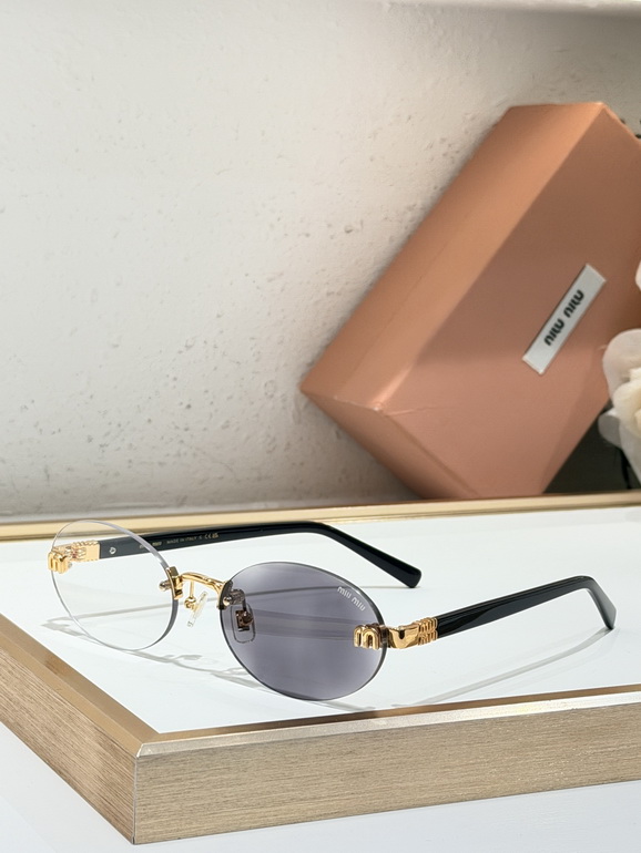 MIUMIU Sunglasses(AAAA)-040