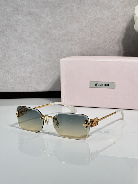 MIUMIU Sunglasses(AAAA)-2243