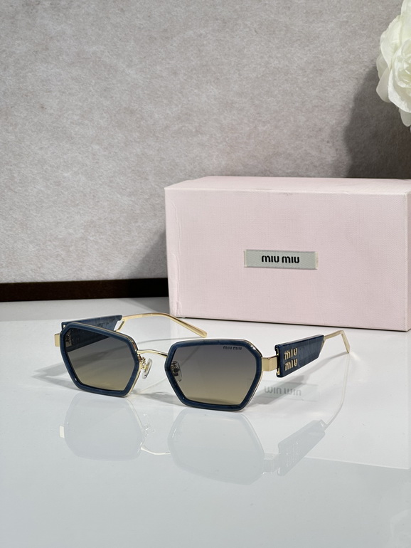 MIUMIU Sunglasses(AAAA)-2099