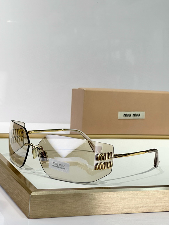 MIUMIU Sunglasses(AAAA)-2075