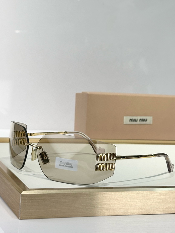 MIUMIU Sunglasses(AAAA)-2072