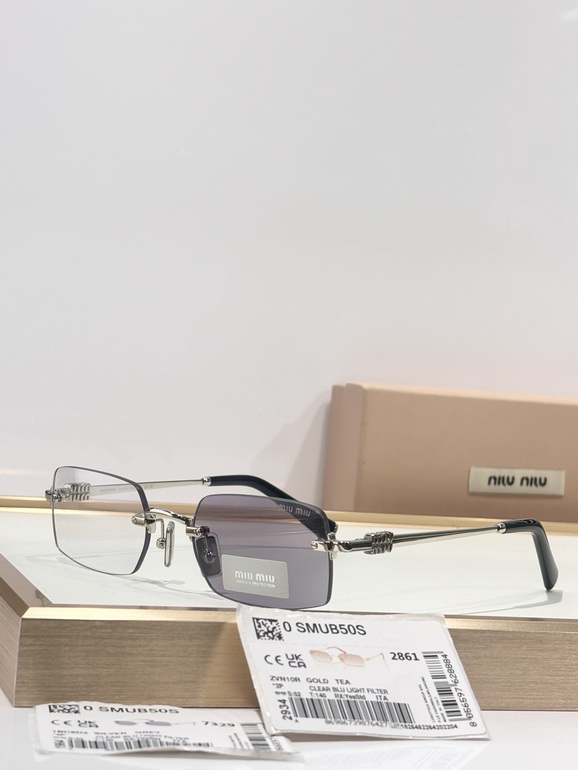 MIUMIU Sunglasses(AAAA)-2042