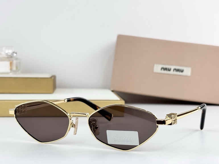 MIUMIU Sunglasses(AAAA)-2031
