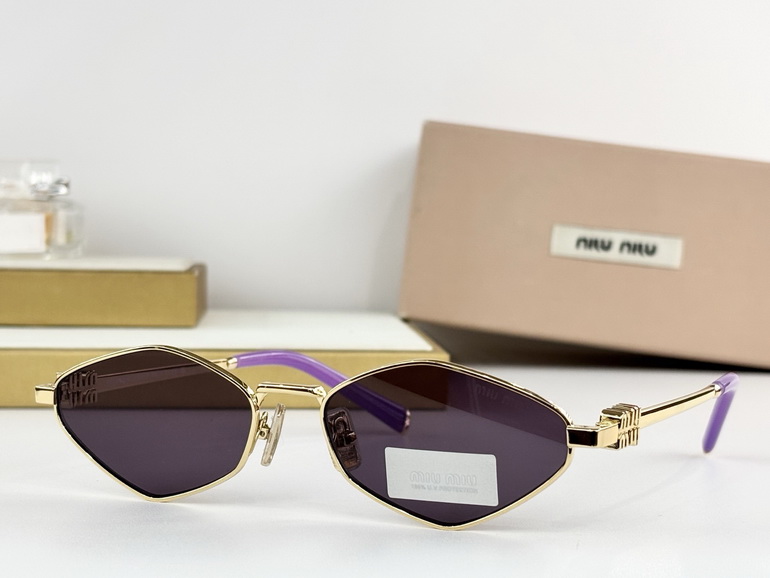 MIUMIU Sunglasses(AAAA)-2030