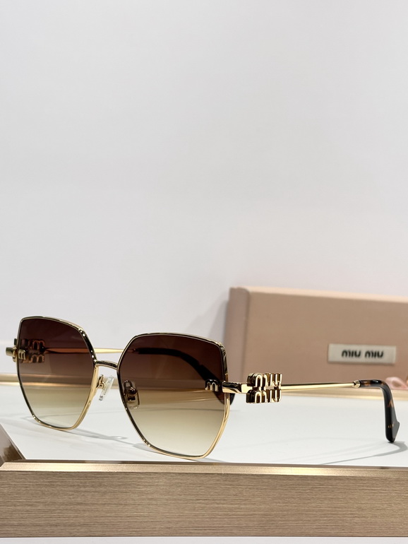 MIUMIU Sunglasses(AAAA)-1830