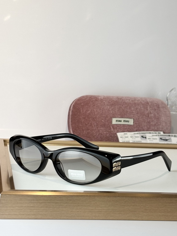 MIUMIU Sunglasses(AAAA)-1817