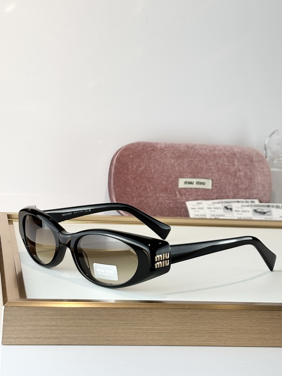 MIUMIU Sunglasses(AAAA)-1815