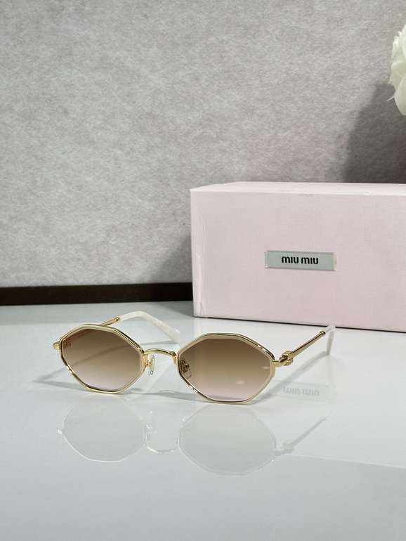 MIUMIU Sunglasses(AAAA)-1791