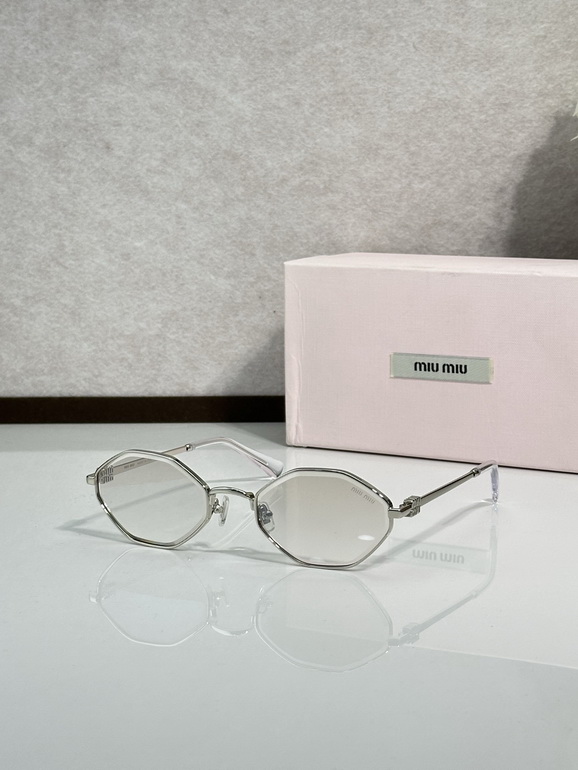 MIUMIU Sunglasses(AAAA)-1790