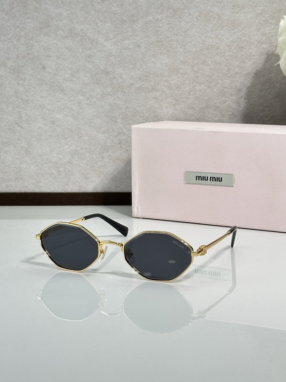 MIUMIU Sunglasses(AAAA)-1789