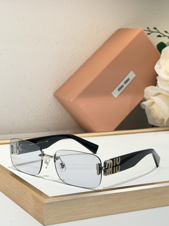 MIUMIU Sunglasses(AAAA)-1767