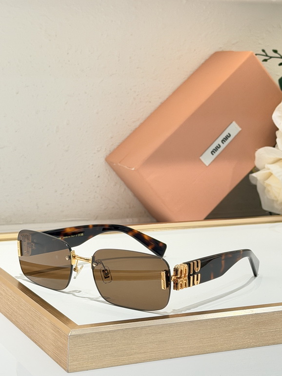 MIUMIU Sunglasses(AAAA)-1766