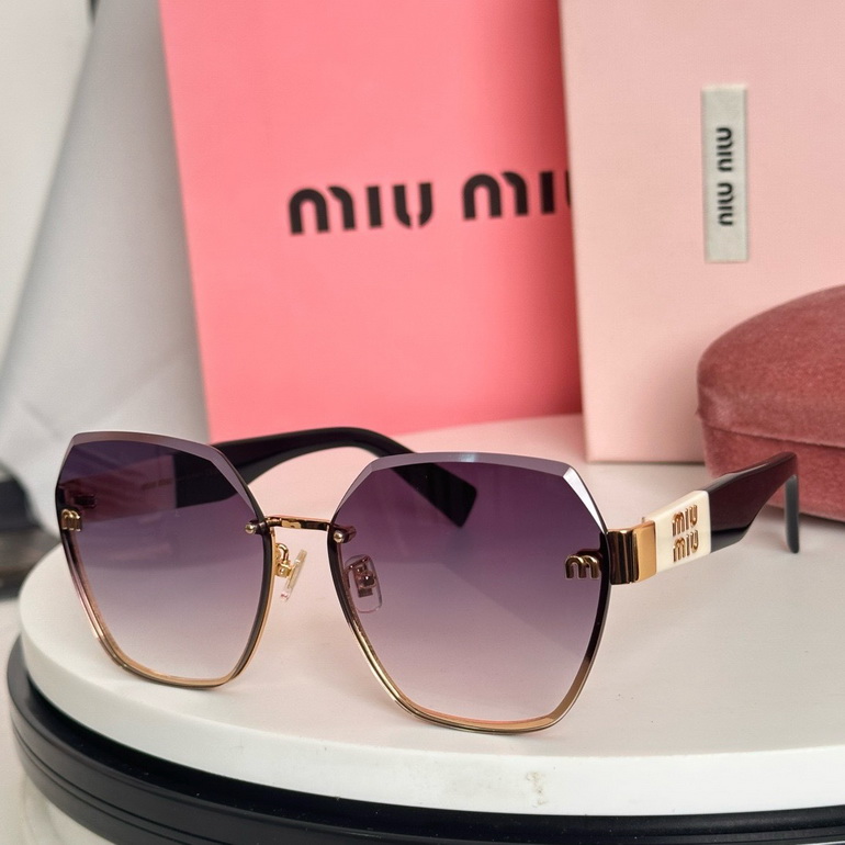 MIUMIU Sunglasses(AAAA)-1747