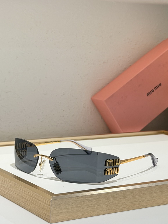 MIUMIU Sunglasses(AAAA)-1711