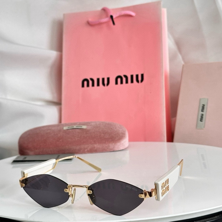 MIUMIU Sunglasses(AAAA)-1649
