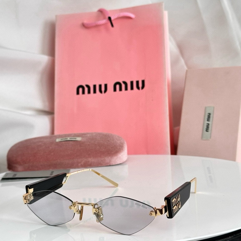 MIUMIU Sunglasses(AAAA)-1644