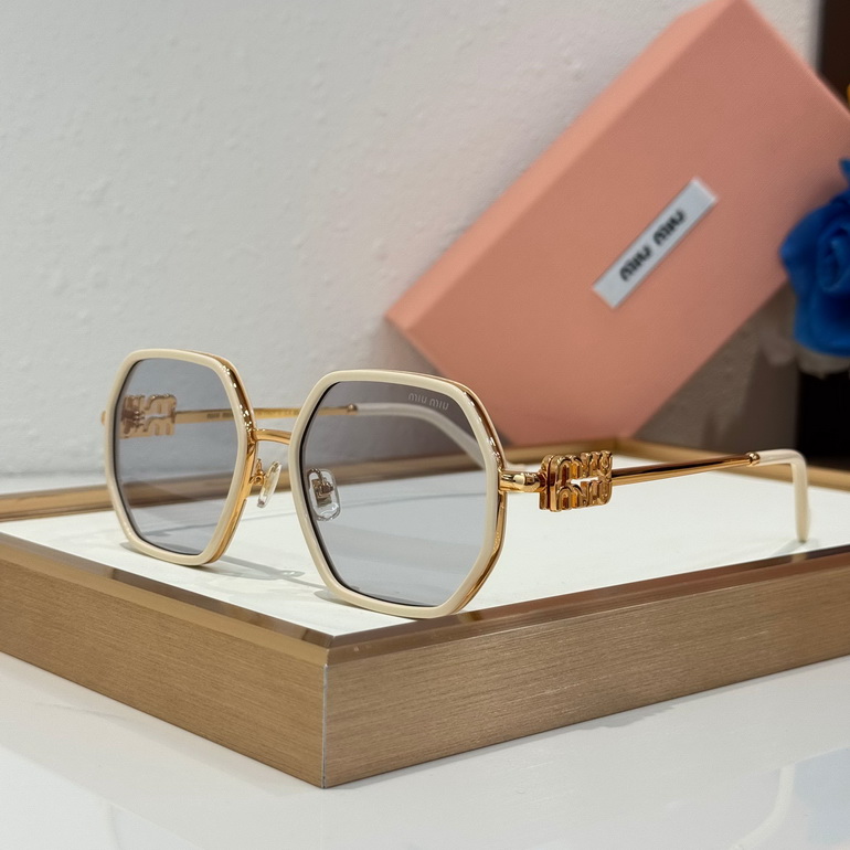 MIUMIU Sunglasses(AAAA)-1477