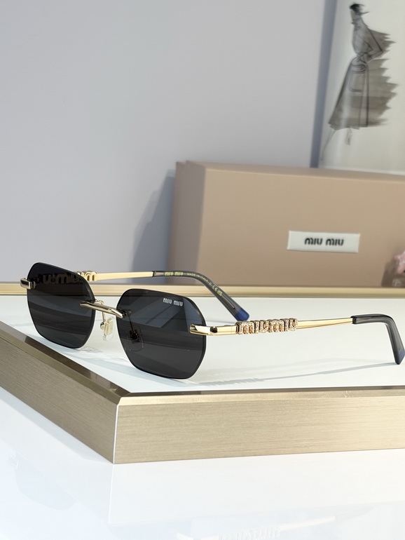 MIUMIU Sunglasses(AAAA)-2250