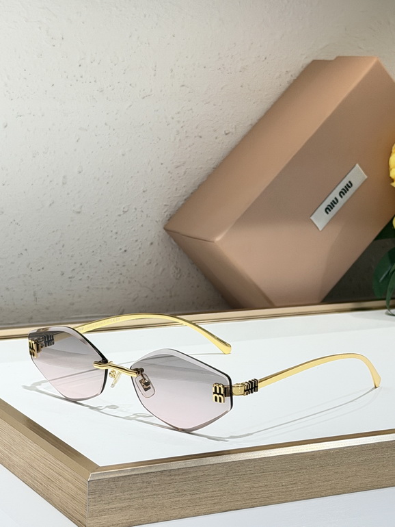 MIUMIU Sunglasses(AAAA)-1339