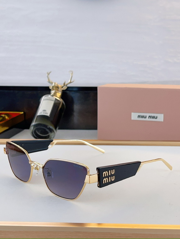 MIUMIU Sunglasses(AAAA)-1318