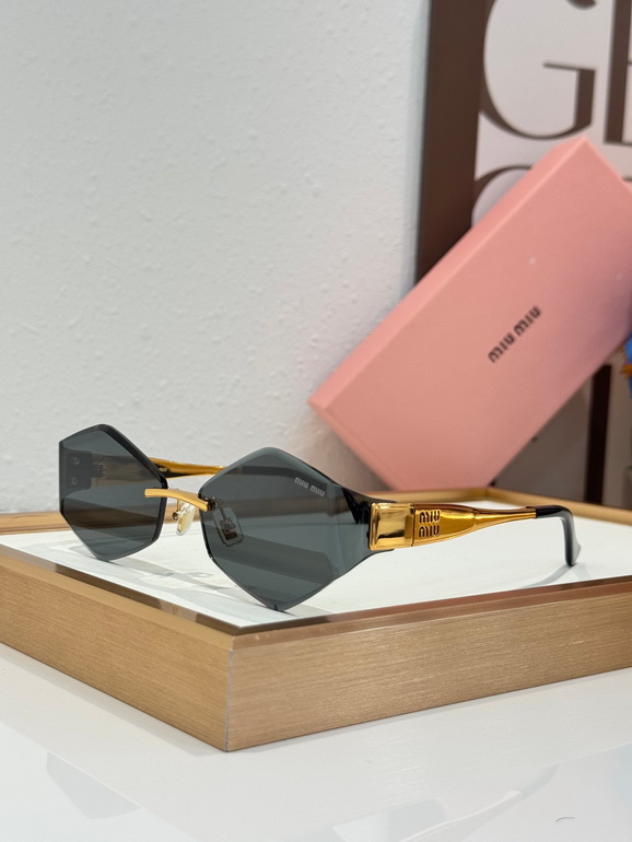 MIUMIU Sunglasses(AAAA)-1203