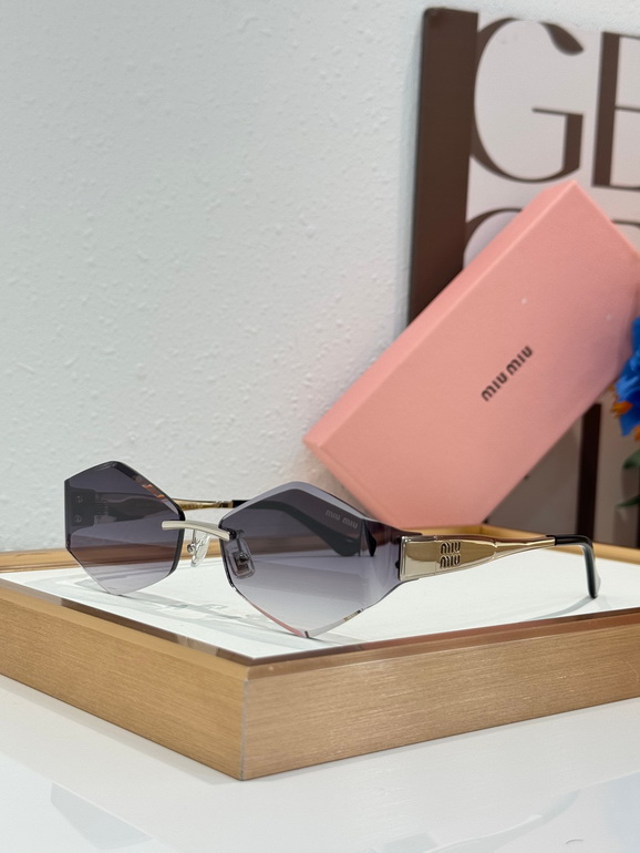 MIUMIU Sunglasses(AAAA)-1201