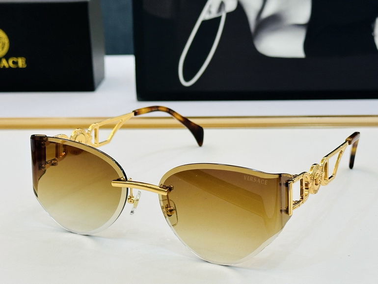 VERSACE Sunglasses(AAAA)-910
