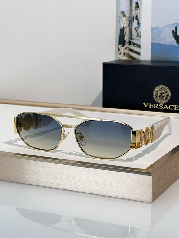 VERSACE Sunglasses(AAAA)-902