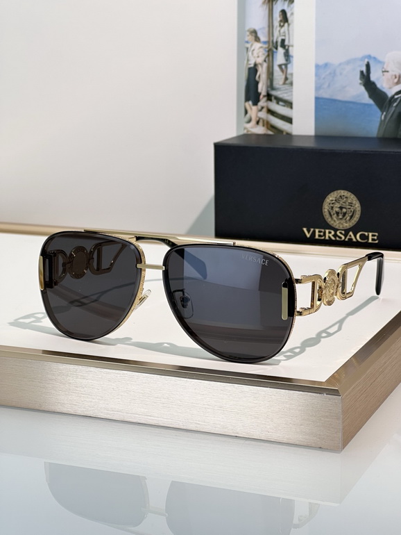 VERSACE Sunglasses(AAAA)-895
