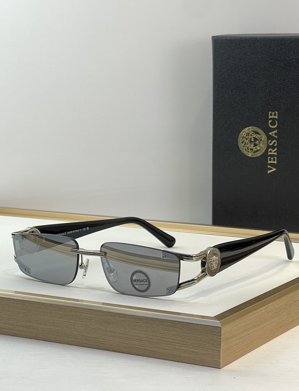 VERSACE Sunglasses(AAAA)-828