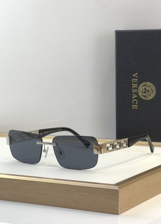 VERSACE Sunglasses(AAAA)-824