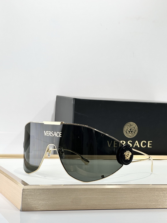 VERSACE Sunglasses(AAAA)-748