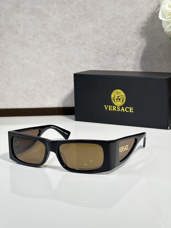 VERSACE Sunglasses(AAAA)-689