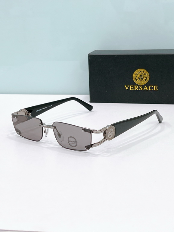 VERSACE Sunglasses(AAAA)-671