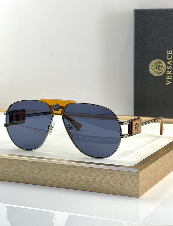 VERSACE Sunglasses(AAAA)-623