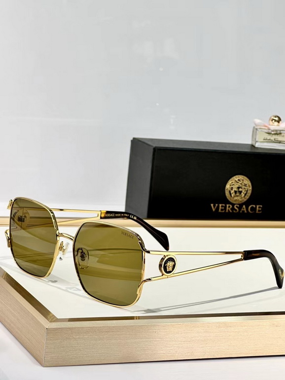 VERSACE Sunglasses(AAAA)-610