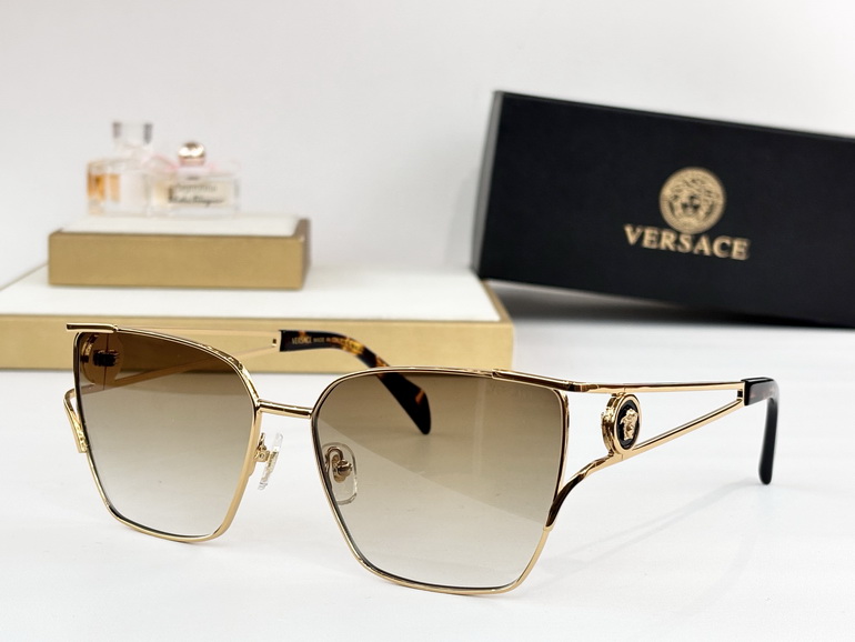 VERSACE Sunglasses(AAAA)-590