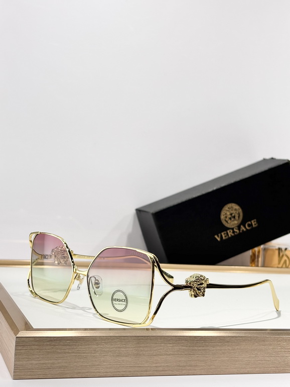 VERSACE Sunglasses(AAAA)-583